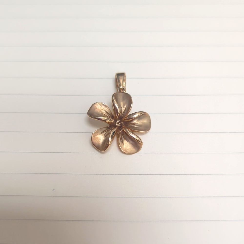 Vintage Na Hoku 14k Plumeria Flower Charm